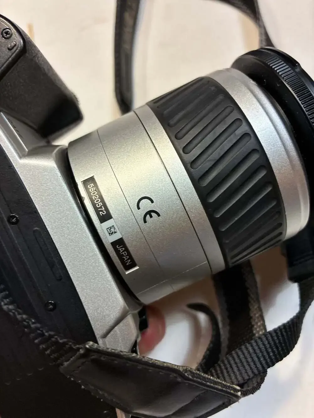 minolta qtsi maxxum 35mm Film Camera W 35-80 AF Lens Works Good
